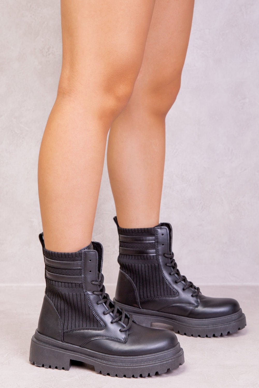 BONNIE CHUNKY ANKLE BOOT WITH KNITTED LEG FIT AND LACE UP IN BLACK - Popular trends empire