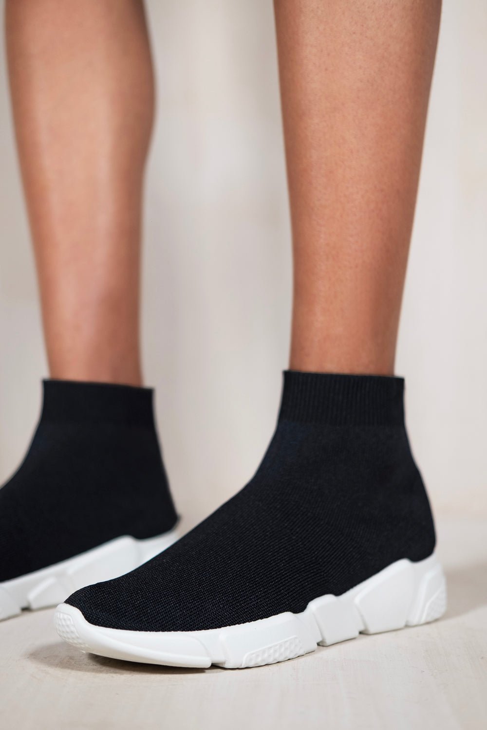 JESSIE CHUNKY SOLE TRAINER WITH KNITTED SOCK IN BLACK - Popular trends empire