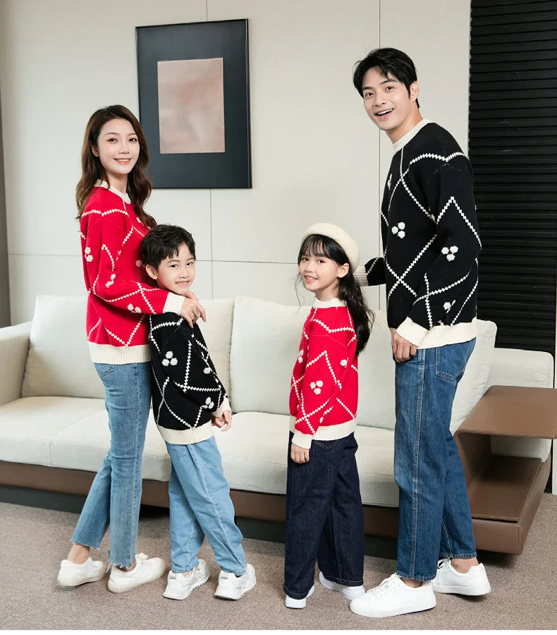Christmas Sweater for The Whole Family Happy New Year Knit Tops Mum and Daughter Matching Red Jumper Dad and Son Black Knitwear