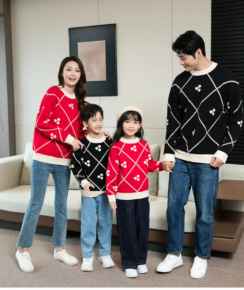 Christmas Sweater for The Whole Family Happy New Year Knit Tops Mum and Daughter Matching Red Jumper Dad and Son Black Knitwear
