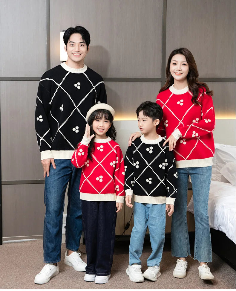 Christmas Sweater for The Whole Family Happy New Year Knit Tops Mum and Daughter Matching Red Jumper Dad and Son Black Knitwear