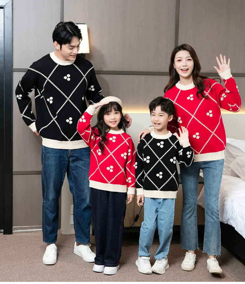 Christmas Sweater for The Whole Family Happy New Year Knit Tops Mum and Daughter Matching Red Jumper Dad and Son Black Knitwear