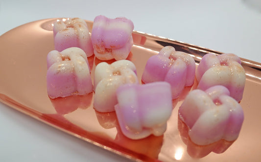 Black Plum & Rhubarb - Simple Scents Ambience Knot Style Soy Wax Melts - Popular trends empire