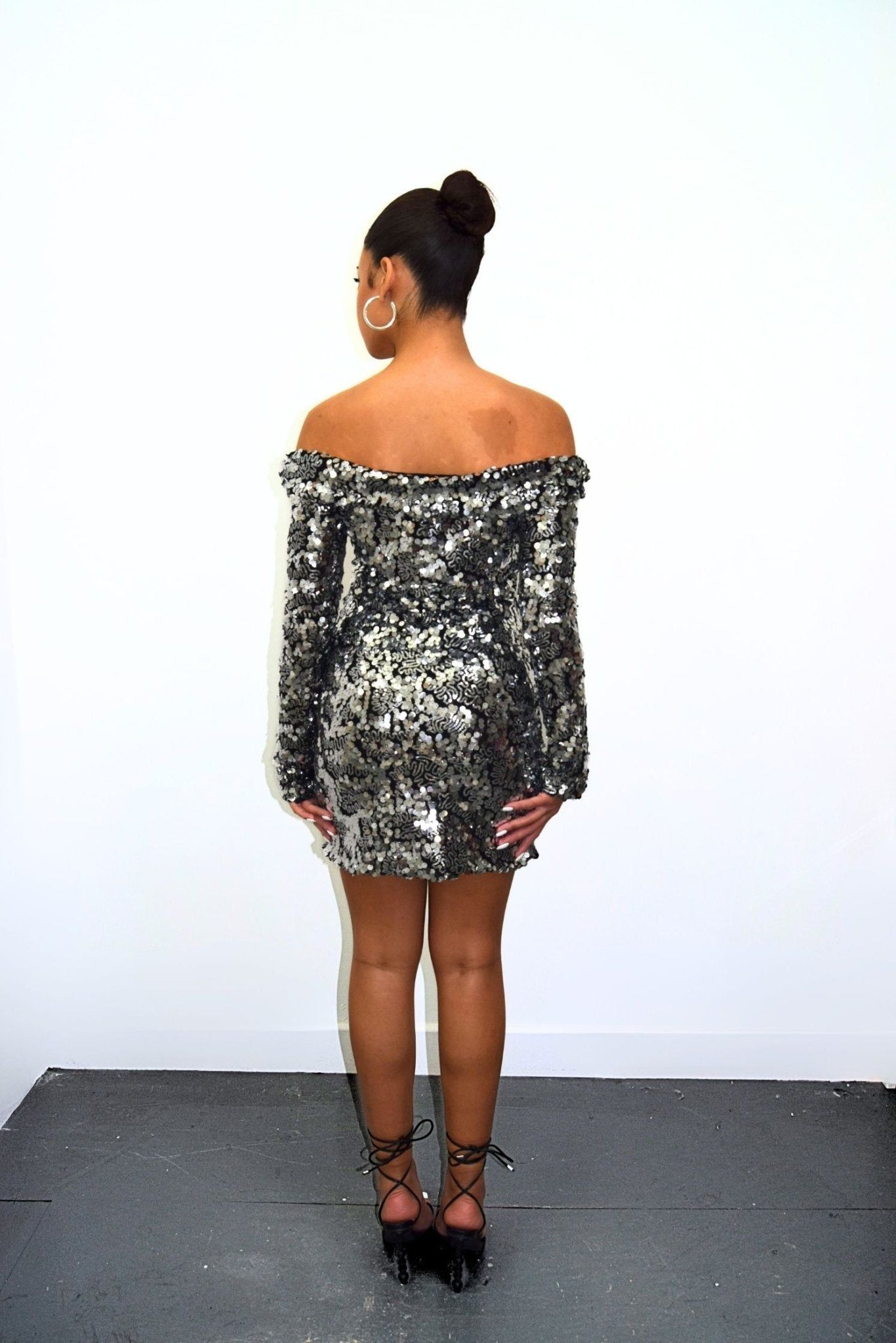 Black & Silver Off Shoulder Sequin Midi Dress - Popular trends empire