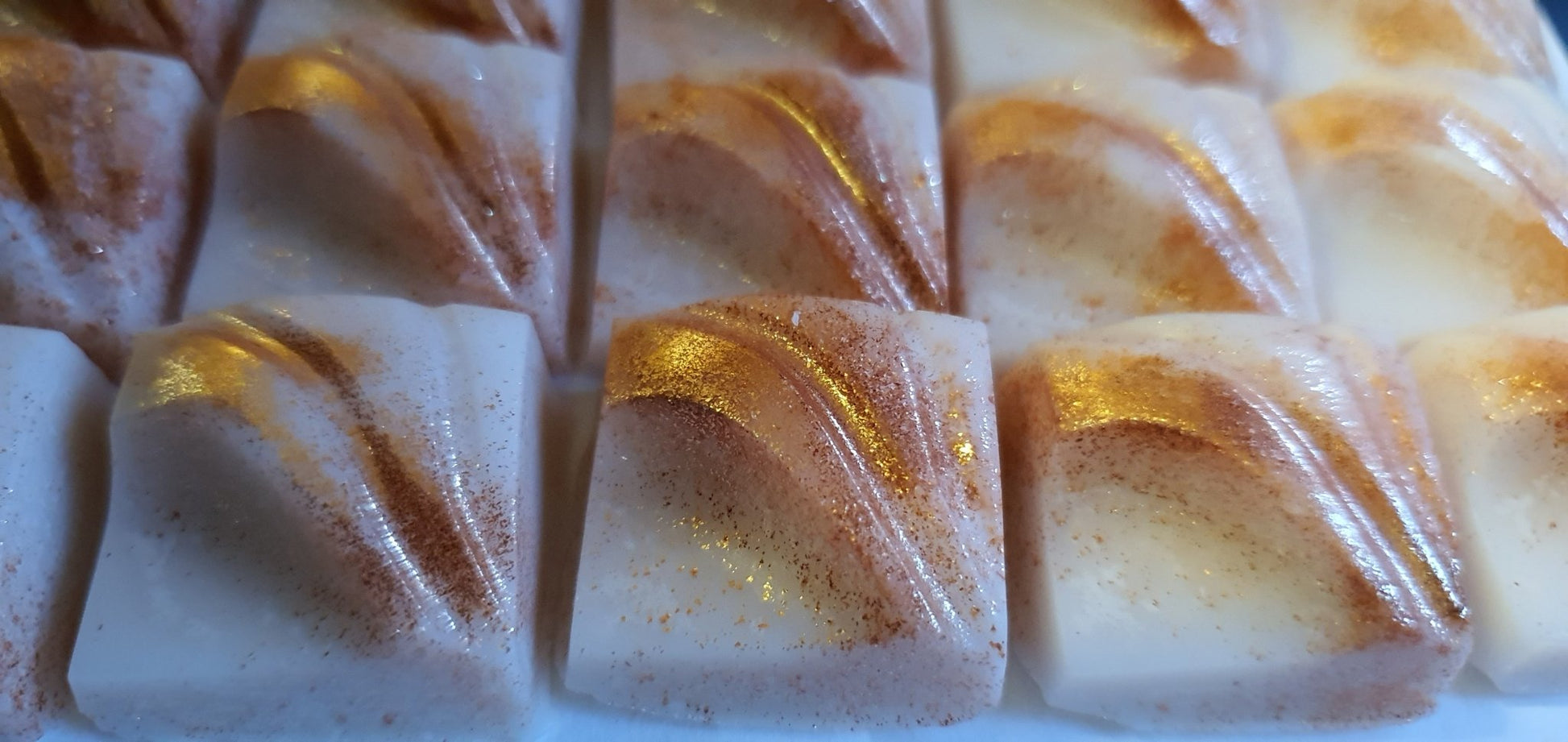 Cinnamon - Simple Scents Ambience Mini Square Style Wax Melts - Popular trends empire