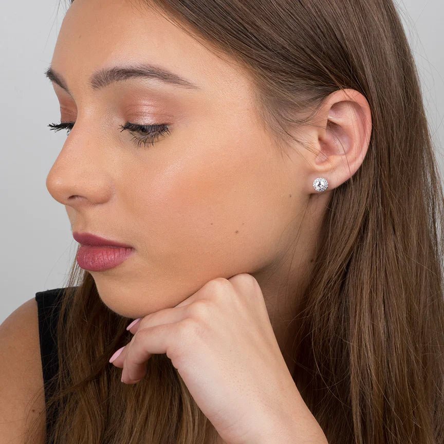 Classic Cubic Zirconia Halo Stud Earrings - Popular trends empire
