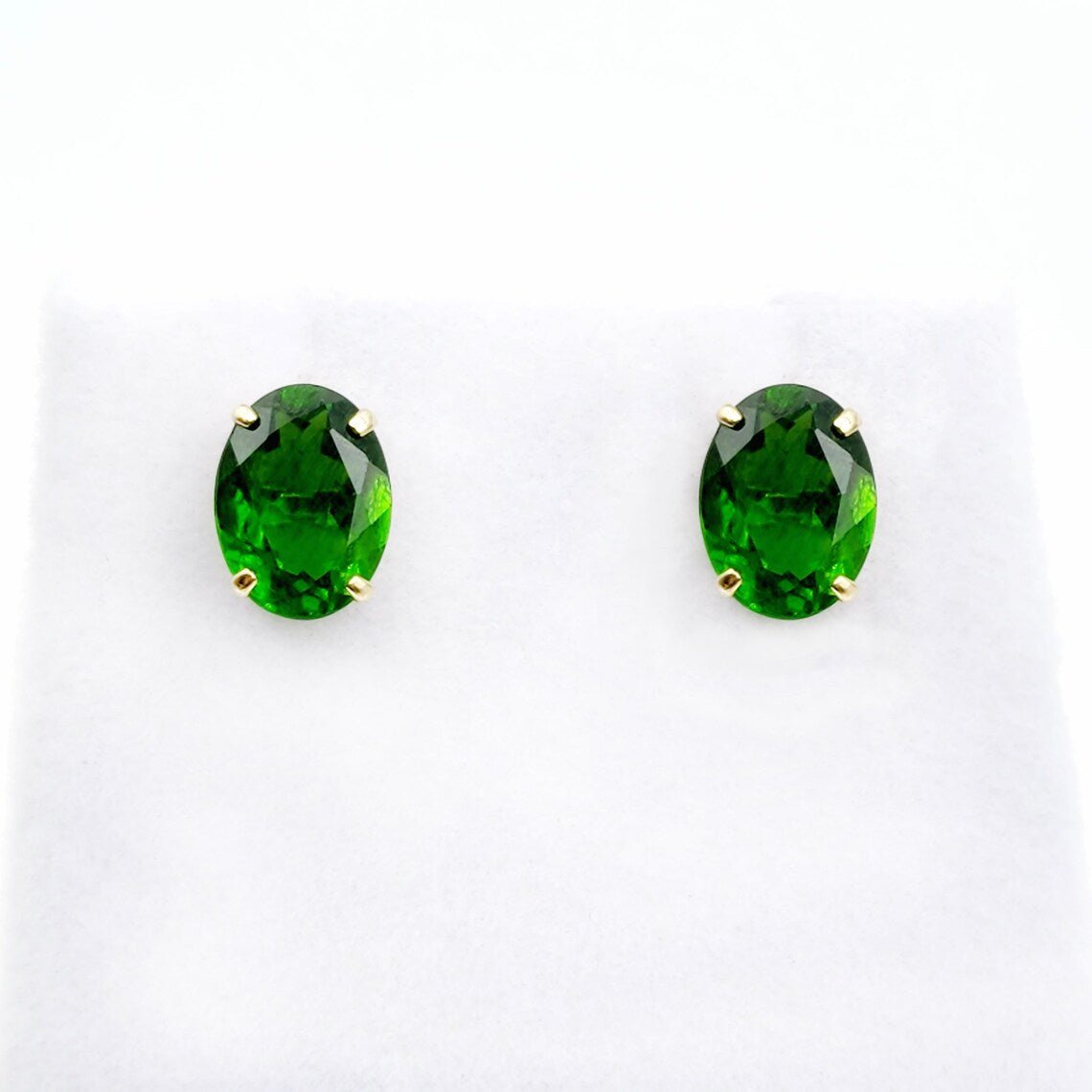 Emerald Oval Stud Earrings - Popular trends empire
