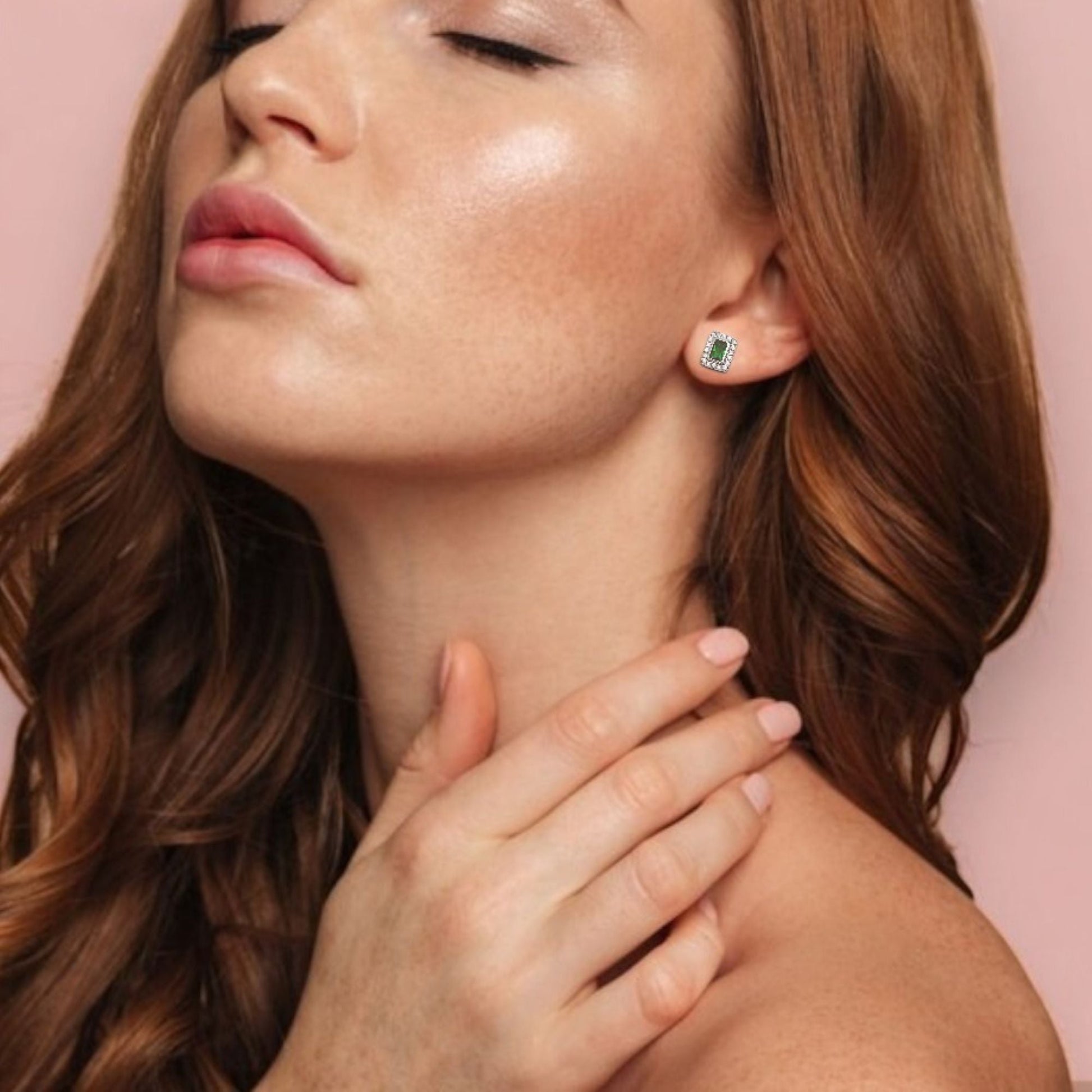 Emerald Rectangle Halo Stud Earrings - Popular trends empire