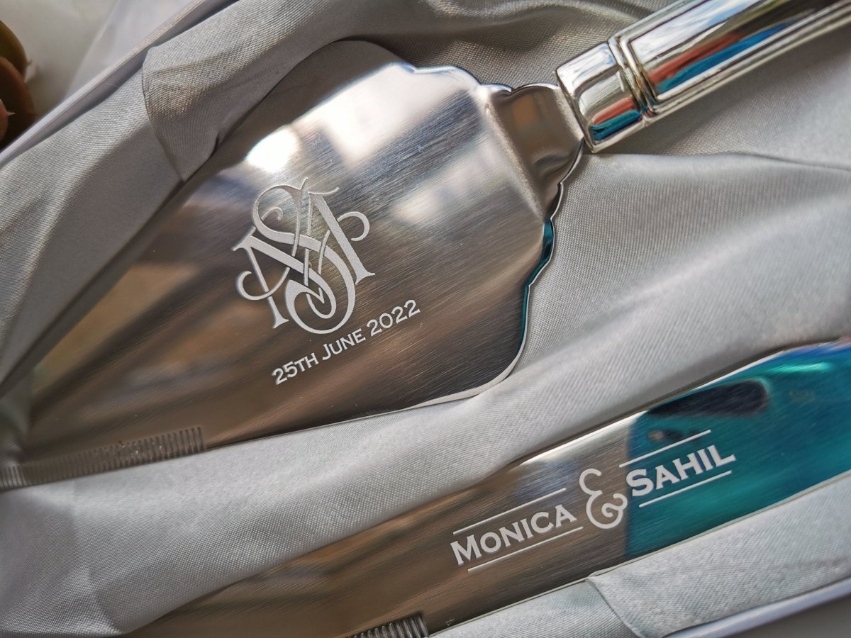 Engraved Cake Knife Set – Personalised Wedding Cake Server | Stainless Steel Mirror Polished - Popular trends empire