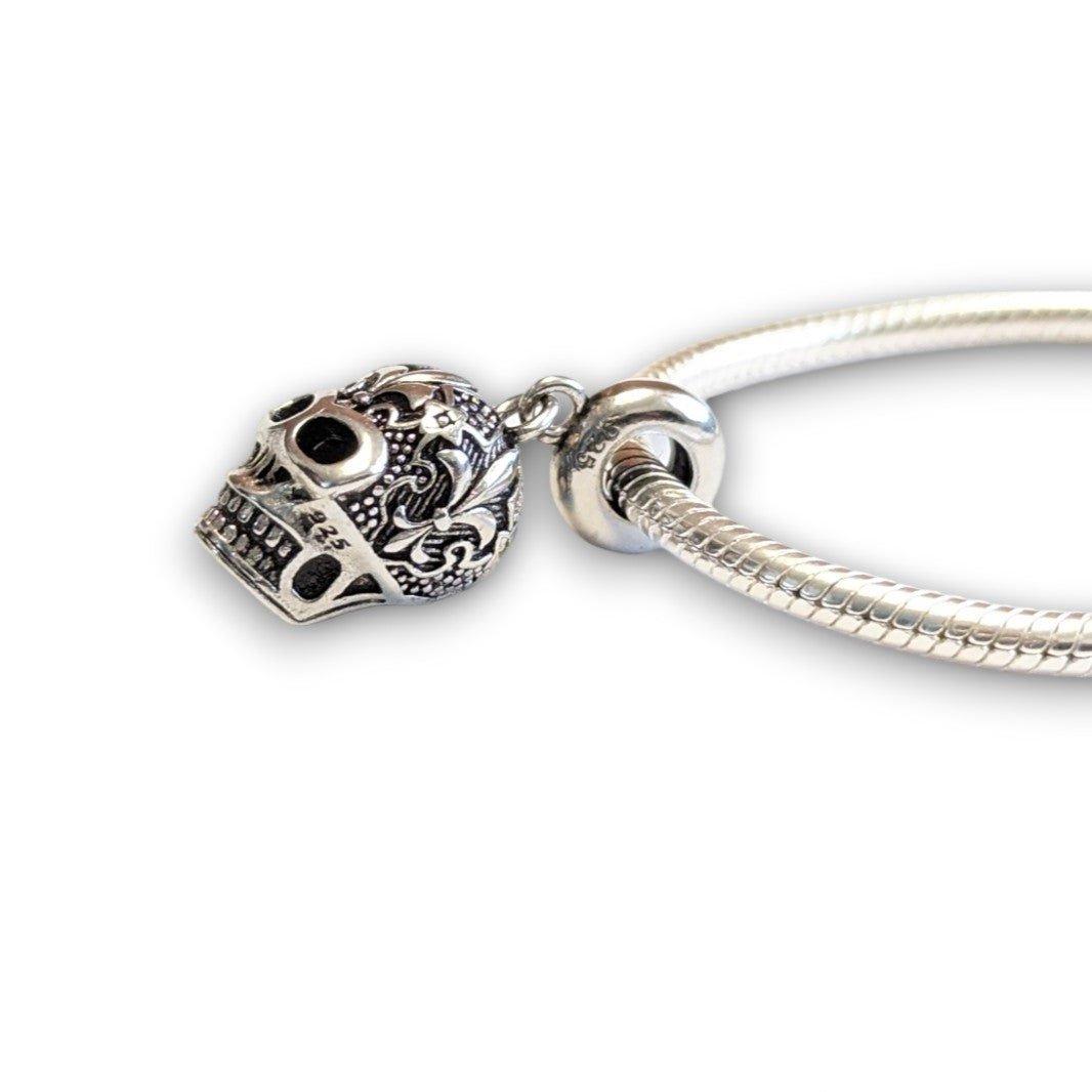 Fleur De Lis Skull Dangle Charm - Popular trends empire