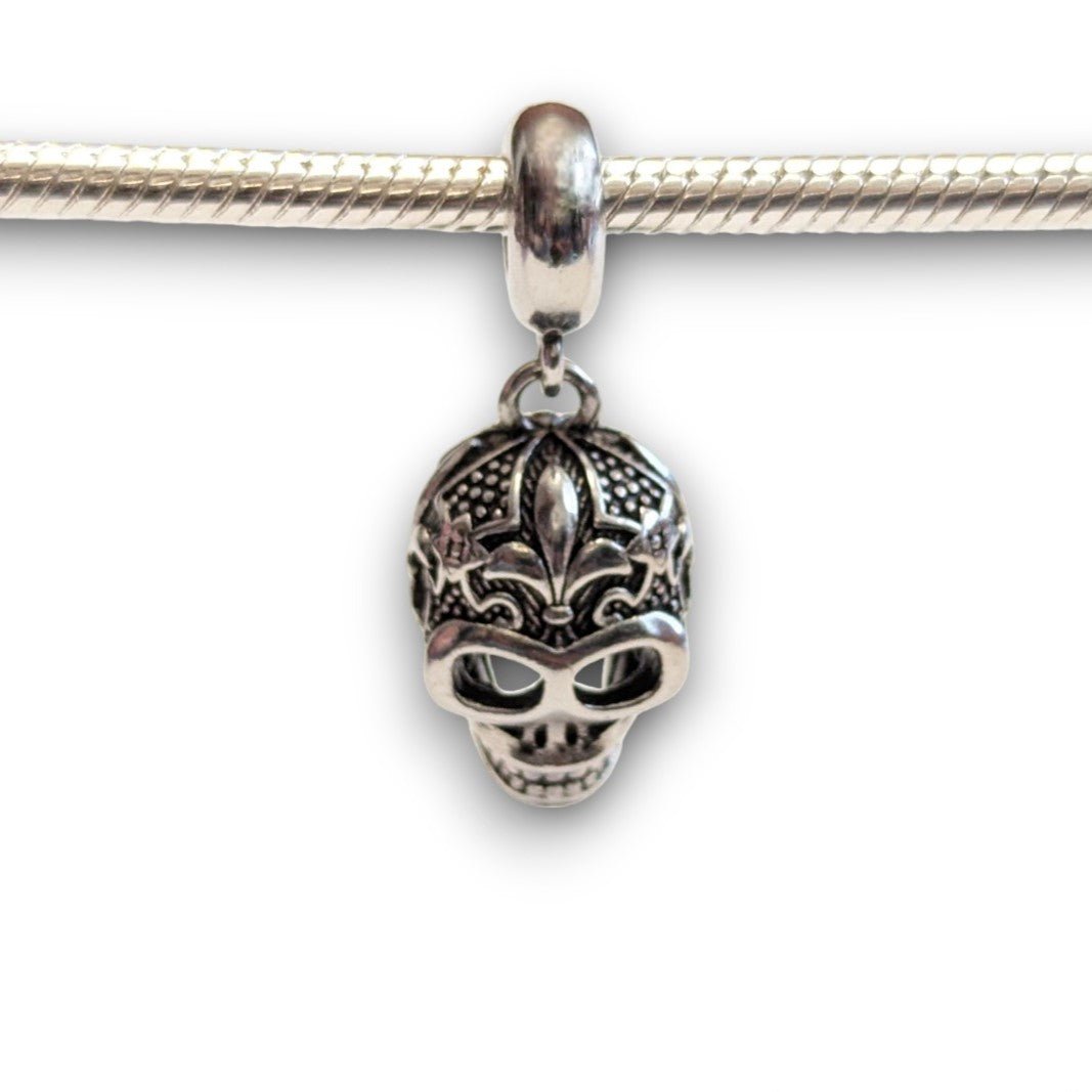 Fleur De Lis Skull Dangle Charm - Popular trends empire