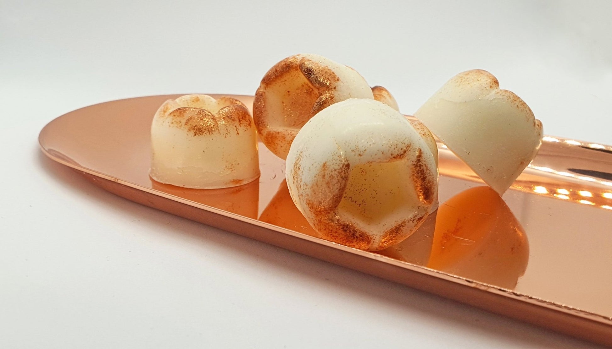 Fresh Linen - Simple Scents Ambience Mini Dome Style Wax Melts - Popular trends empire