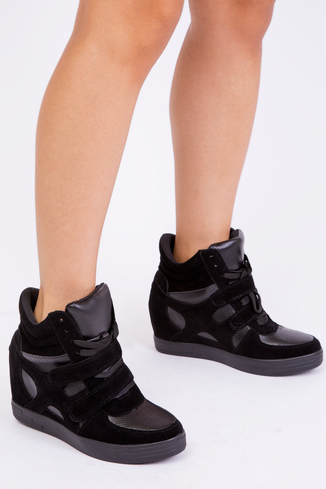 HITOP WEDGE TRAINERS WITH A FRONT LACE UP IN BLACK SUEDE - Popular trends empire