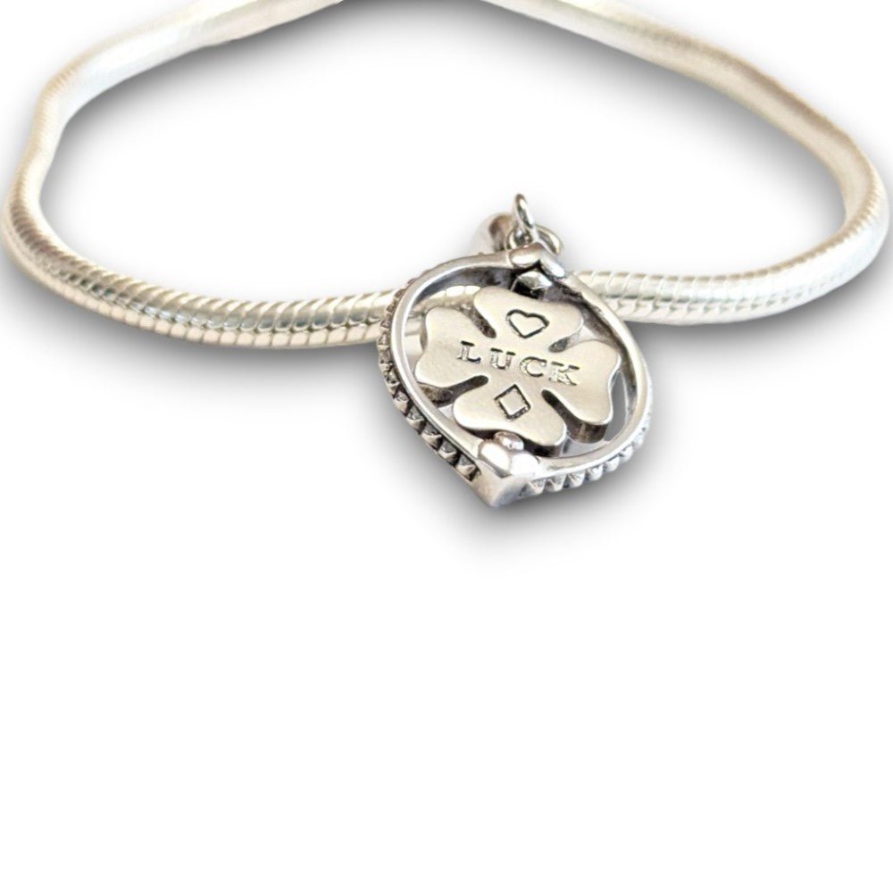 Lucky Clover Dangle Charm - Popular trends empire