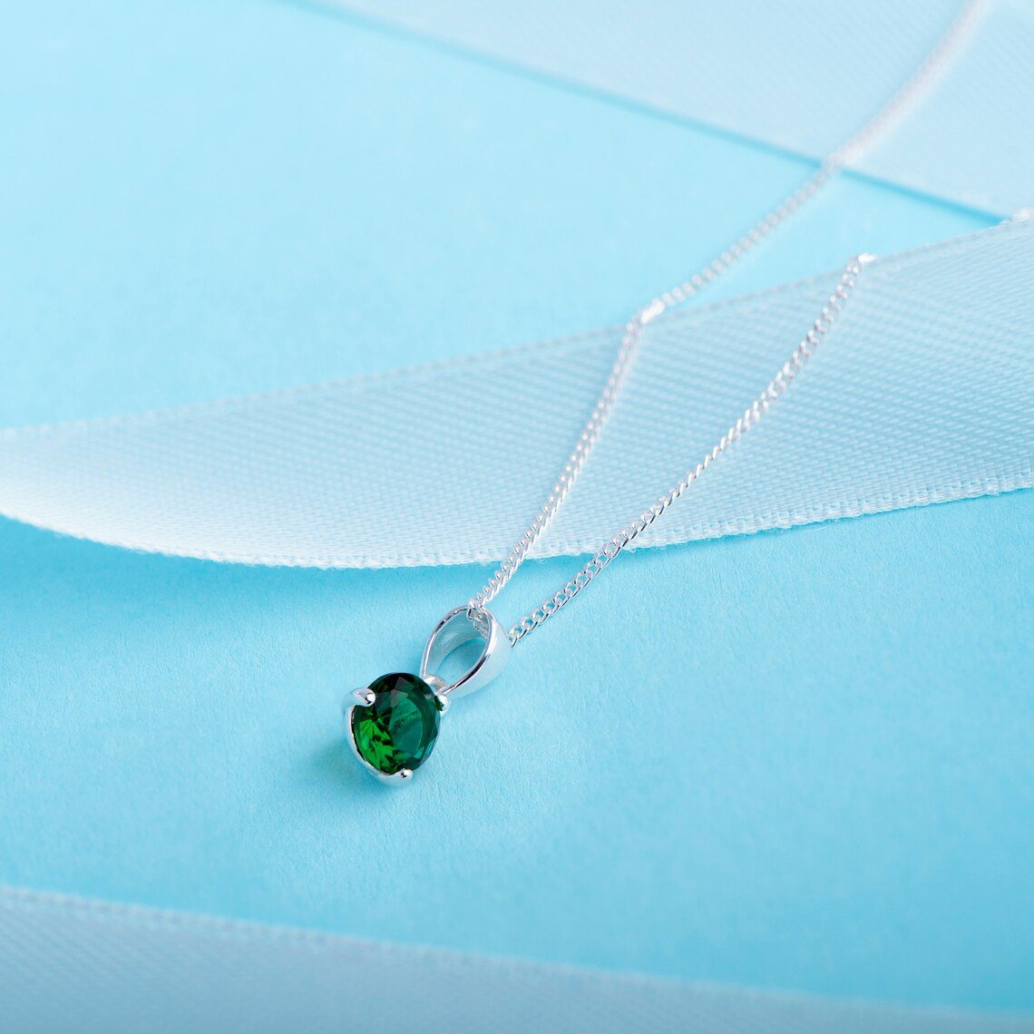 May Birthstone Pendant Necklace - Popular trends empire