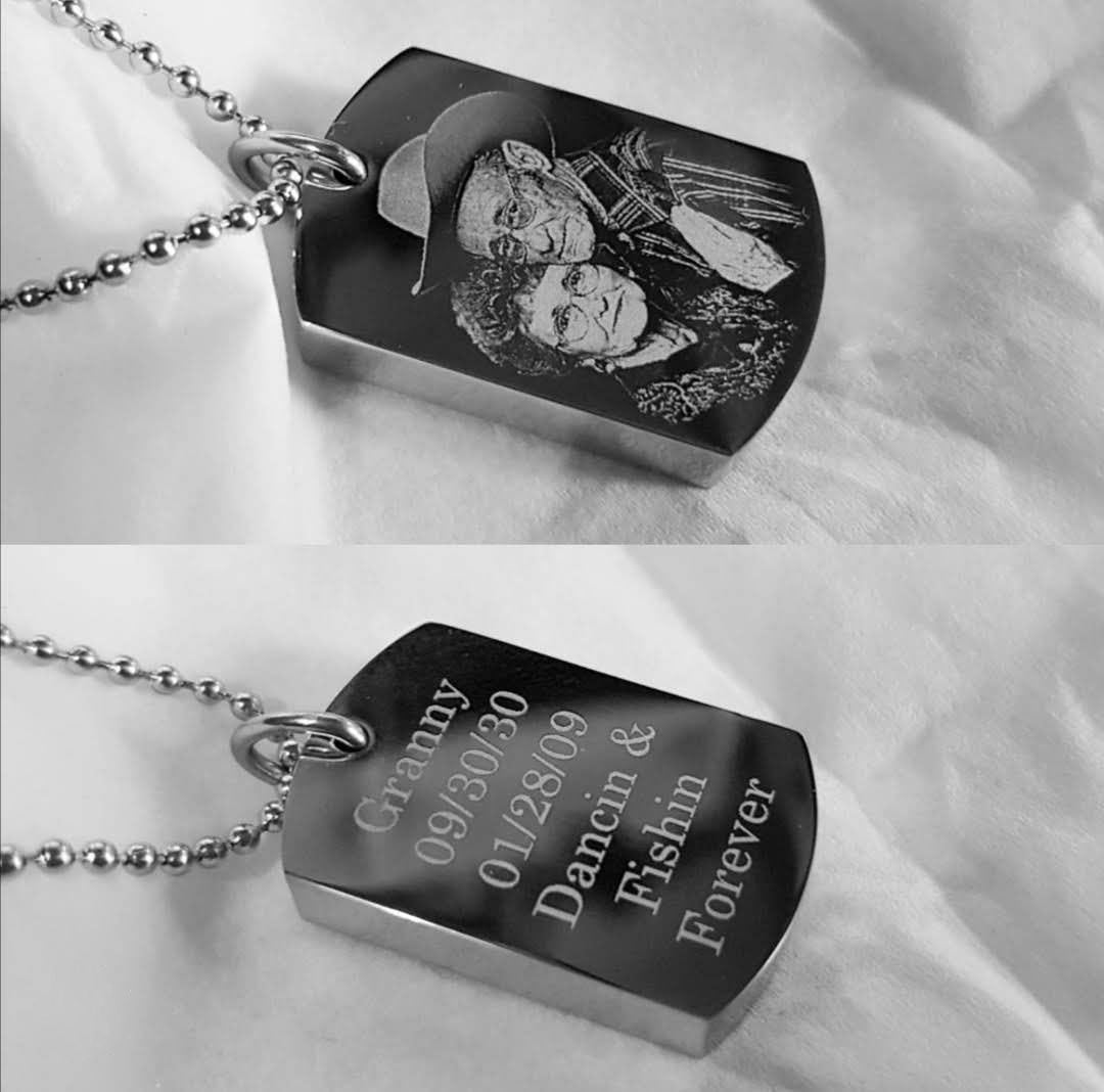 Memorial Dog Tag Necklace – Stainless Steel Cremation Ashes Pendant Keepsake Urn - Popular trends empire