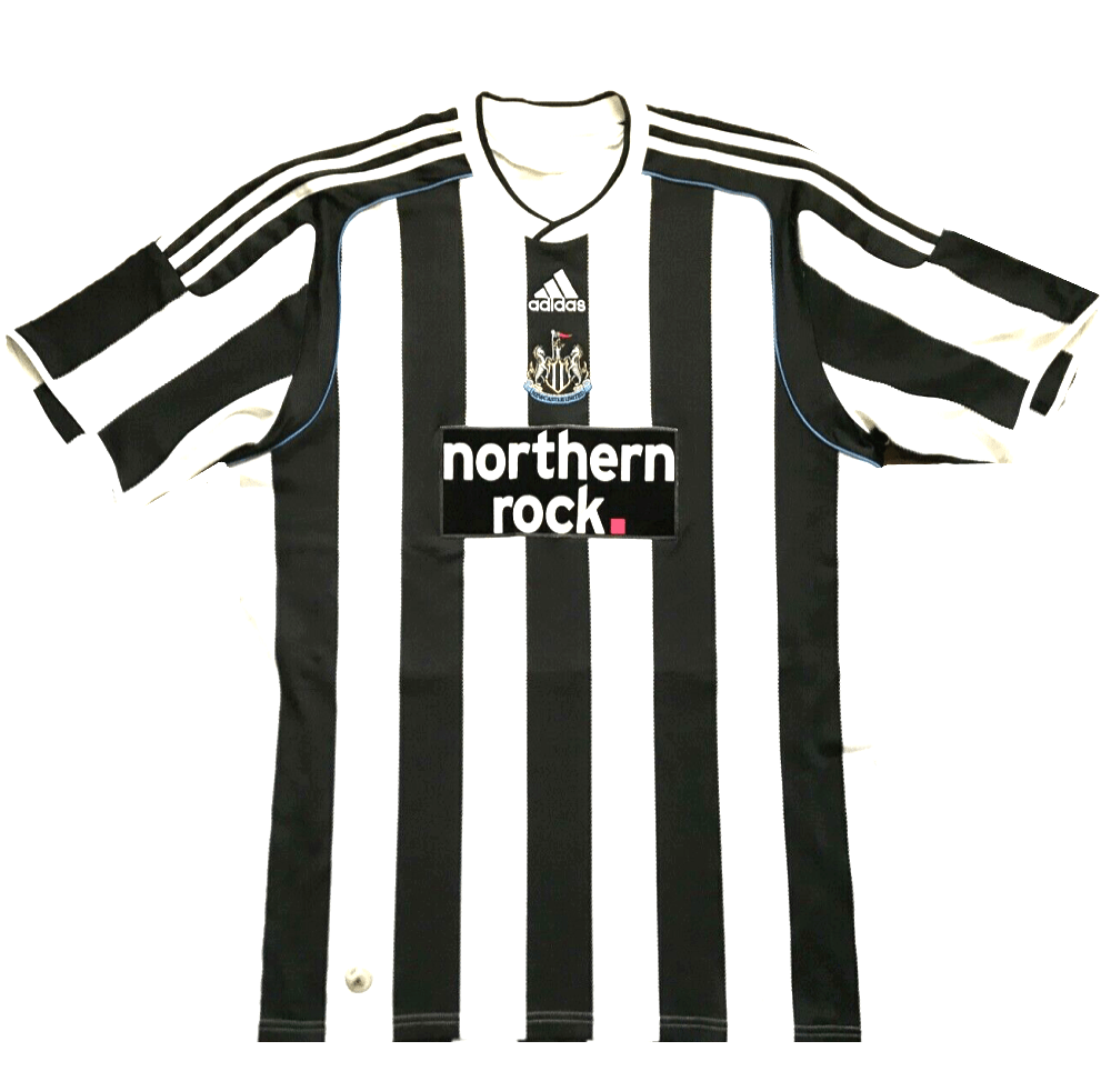 Newcastle United 2009 - 2010 Home Shirt (Excellent) S - Popular trends empire