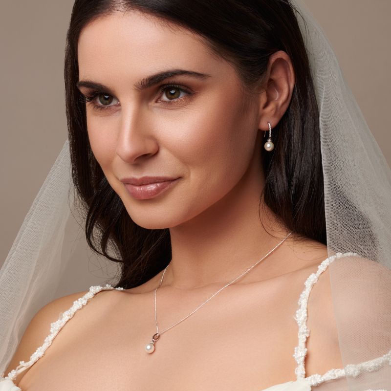 Pearl and Cubic Zirconia Drop Earrings - Popular trends empire