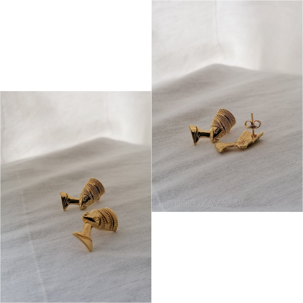 'Queen Nefertiti' - Stud Earrings - Silver/Gold - Popular trends empire