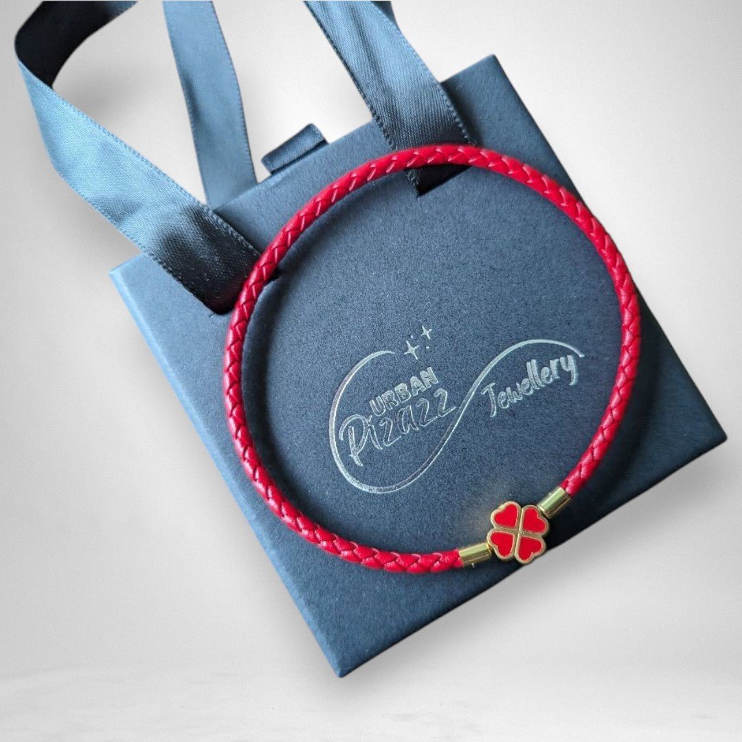 Red Clover Leaf Charm Bracelet - Popular trends empire