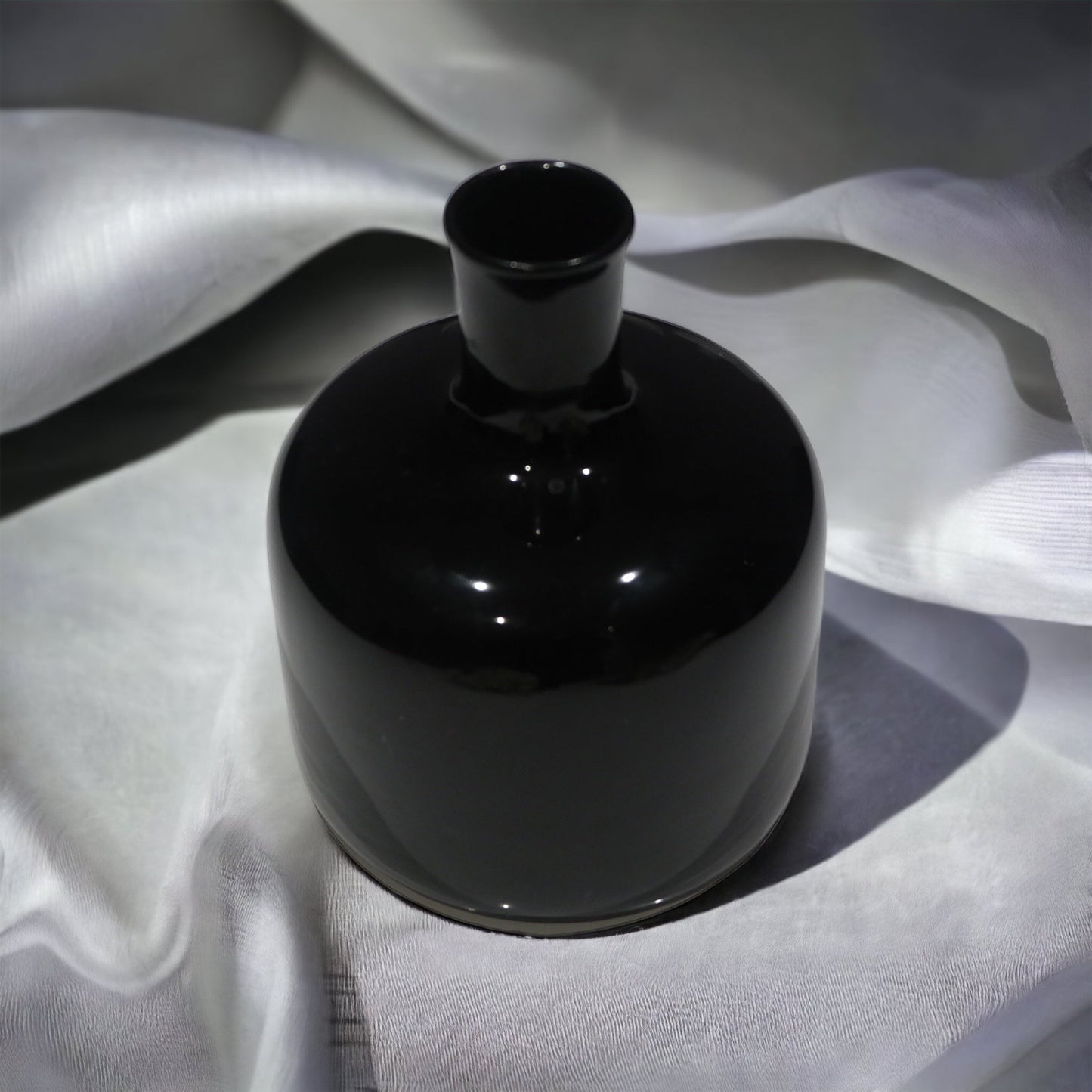 Riley Ceramic Vase - Popular trends empire