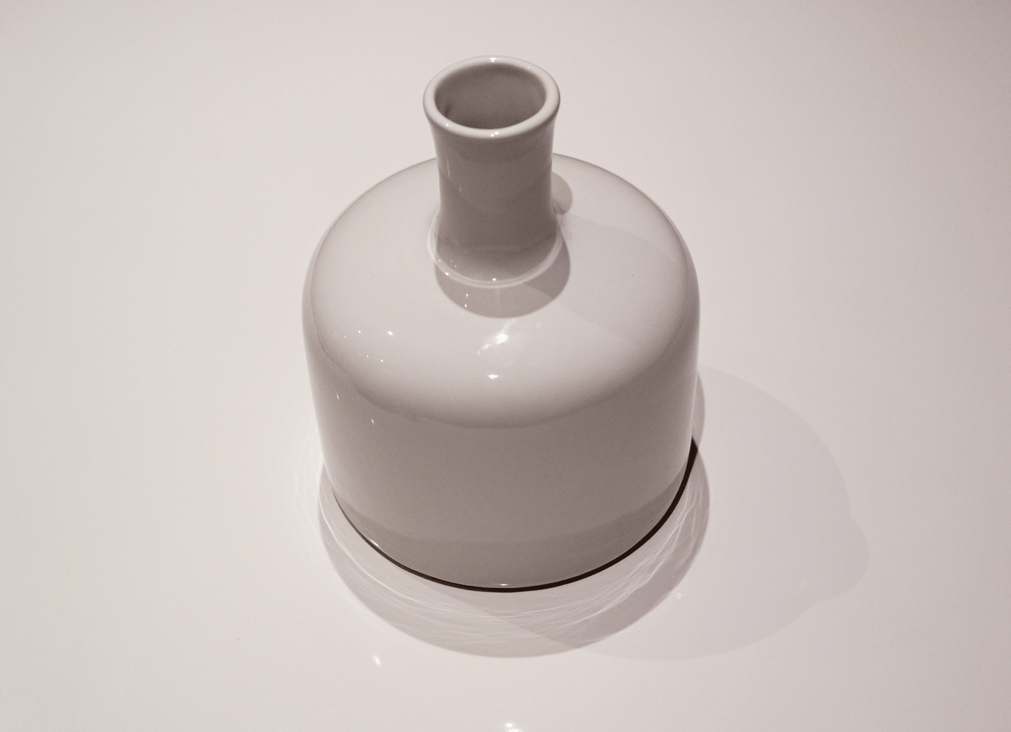 Riley Ceramic Vase - Popular trends empire