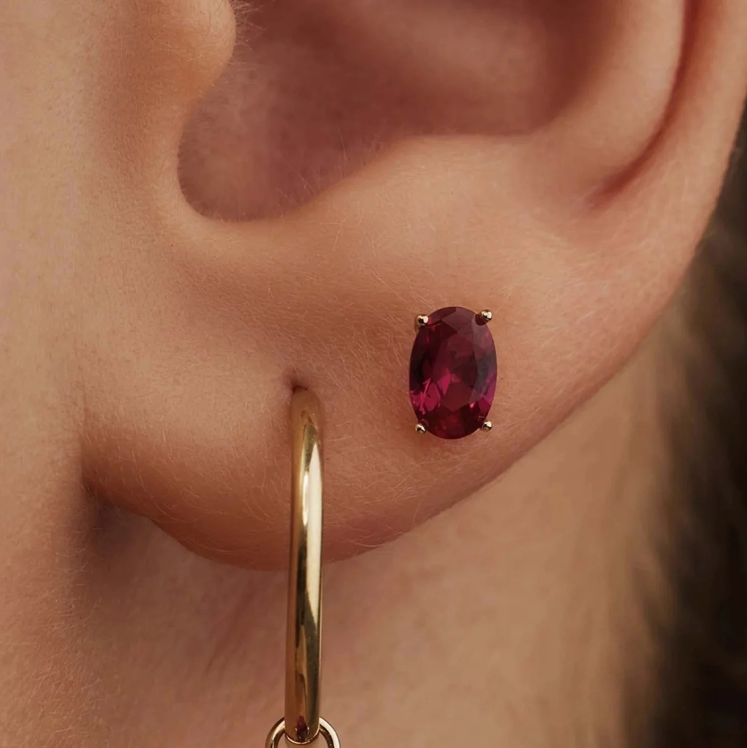 Ruby Oval Stud Earrings - Popular trends empire