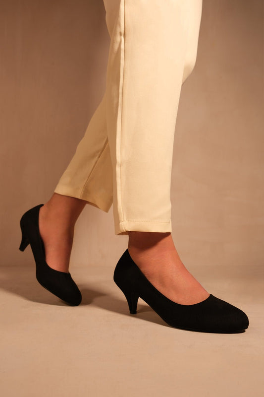 SHEA LOW HEEL COURT PUMP IN BLACK SUEDE - Popular trends empire