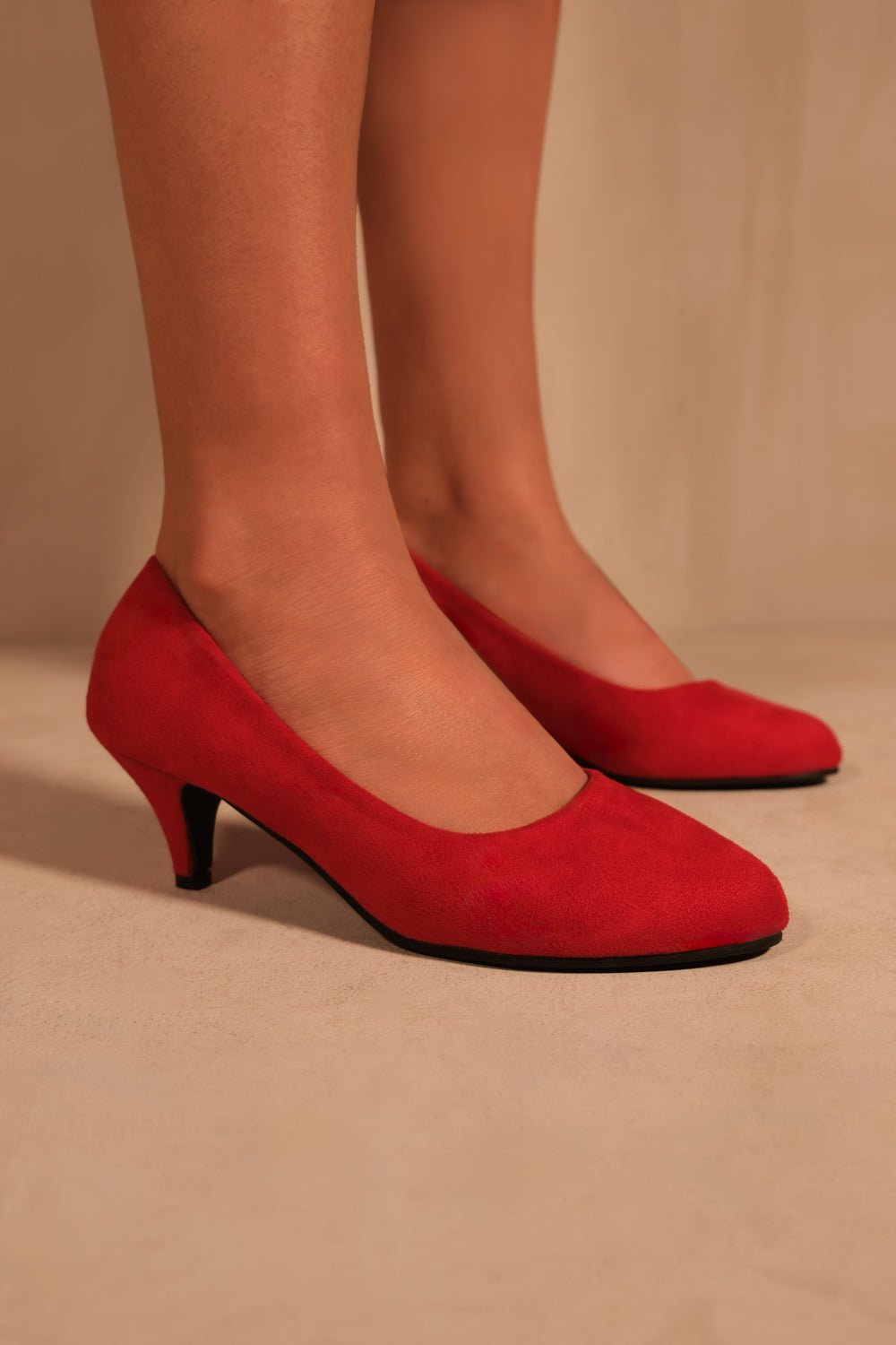SHEA LOW HEEL COURT PUMP IN RED SUEDE - Popular trends empire