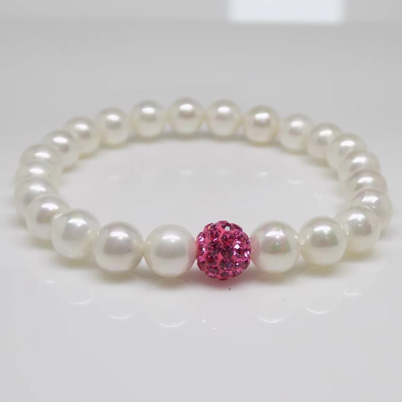 Stretchy Pearl Bracelet with Pink CZ - Popular trends empire