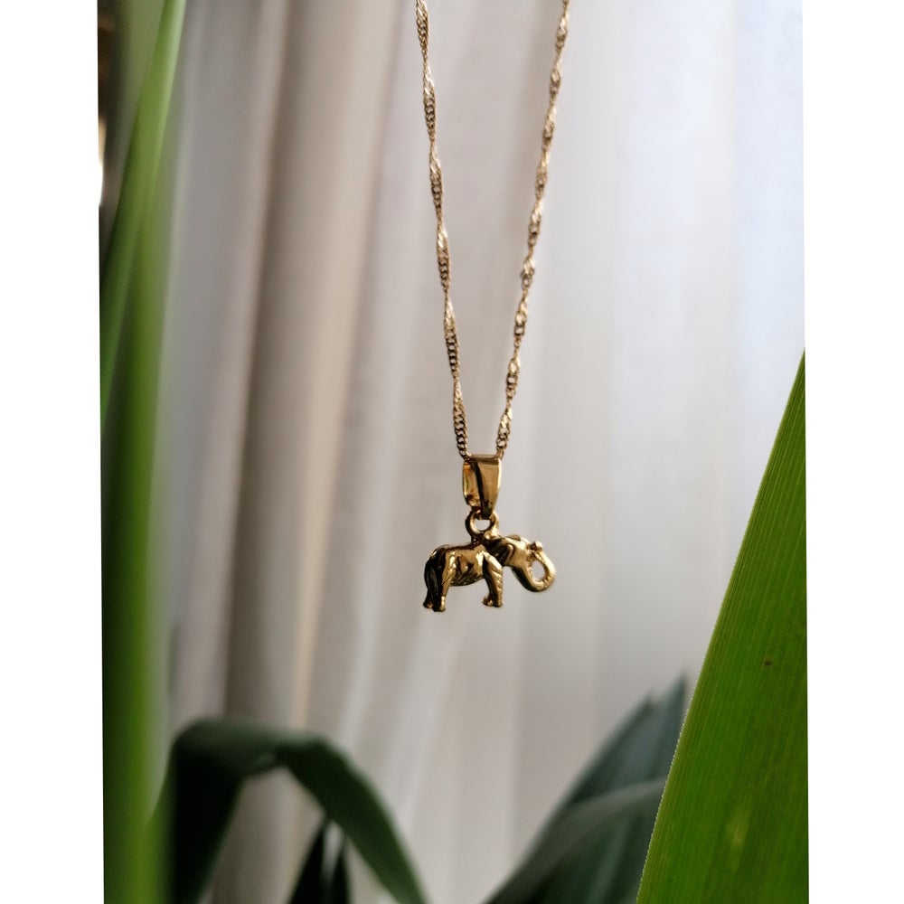 'The Majestic Elephant' - (2 Choices) - Popular trends empire