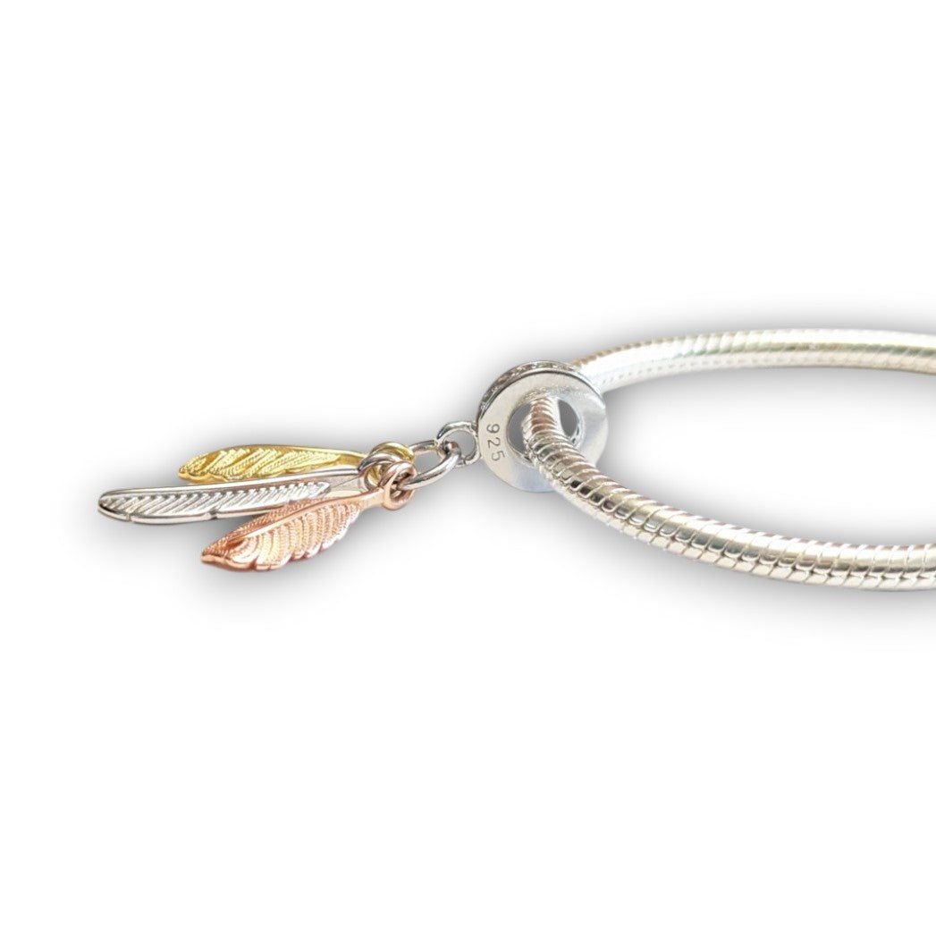 Three Tone Feathers Dangle Charm - Popular trends empire