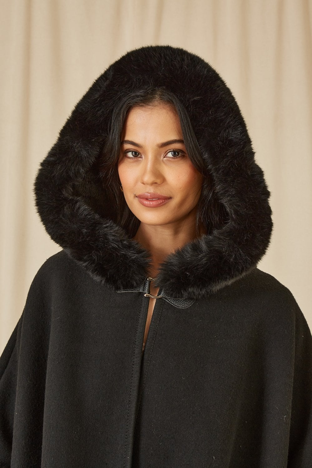 Yumi Black Cape With Luxe Fur Trim And Lining - Popular trends empire