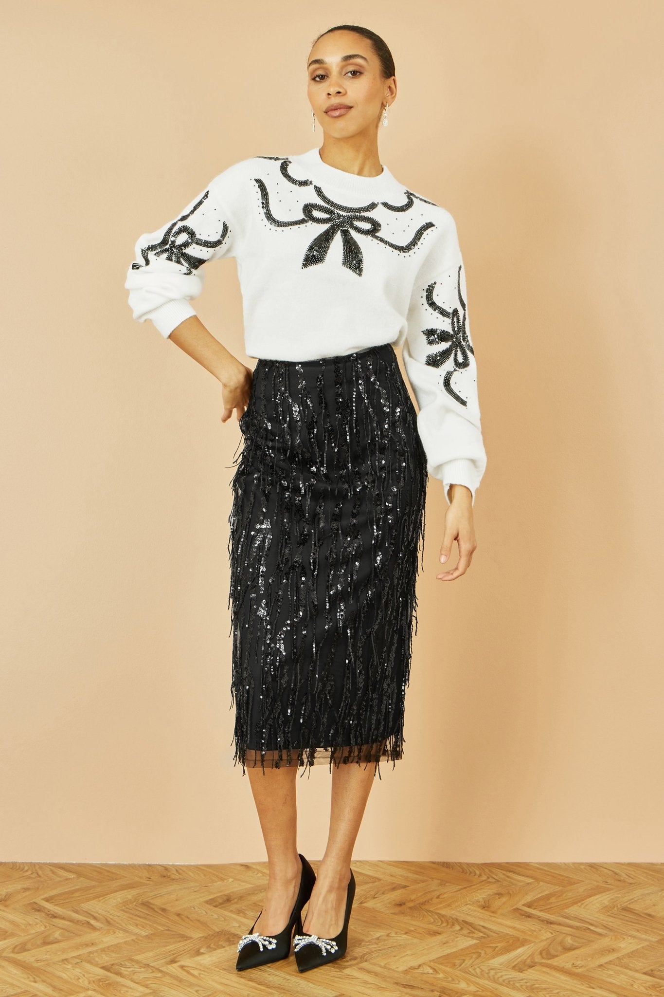 Yumi Black Hanging Sequin Fitted Midi Skirt - Popular trends empire