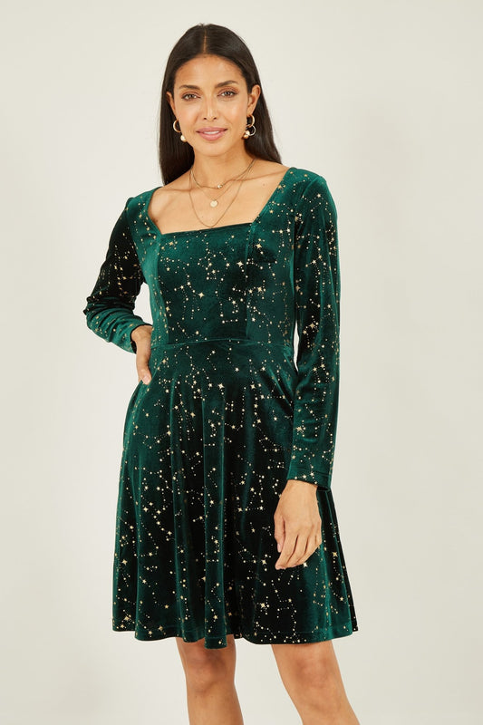 Yumi Green Star Foil Print Long Sleeve Skater Dress - Popular trends empire